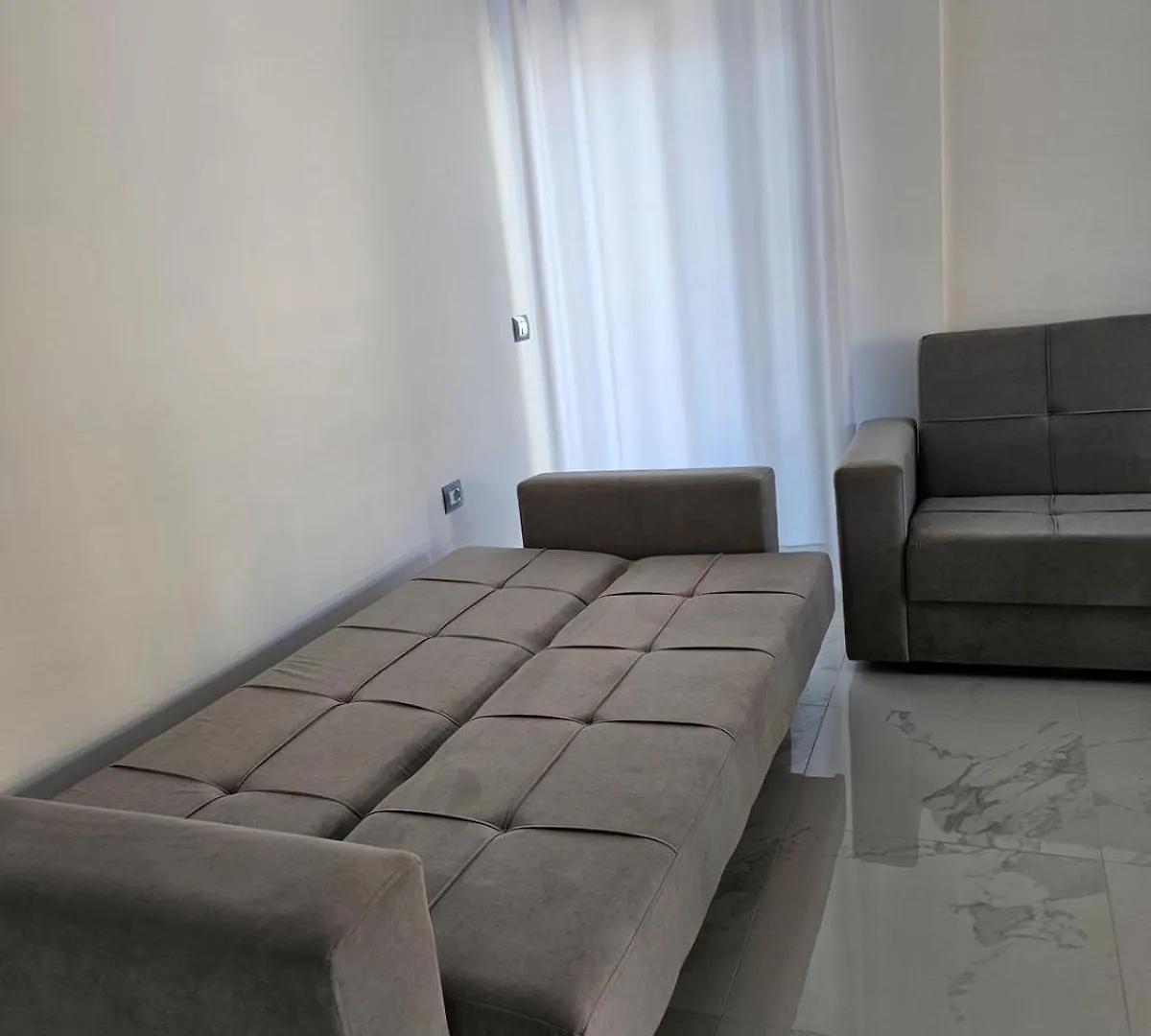 Taku 1 Apartment Sarande